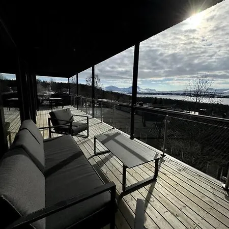 Villa Med Fantastisk Utsikt! Tromsø
